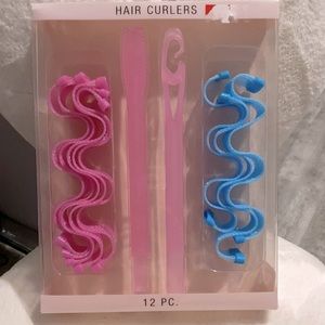 🎀 NIB Magic Curlers 🎀